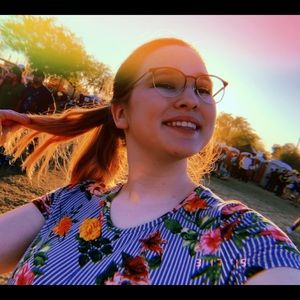 Meet your Posher, Allison